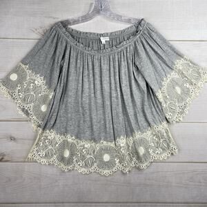 Coco + Jaimeson Womens Top Sz M Gray Cream Lace Bell Sleeve Boho Off Shoulder